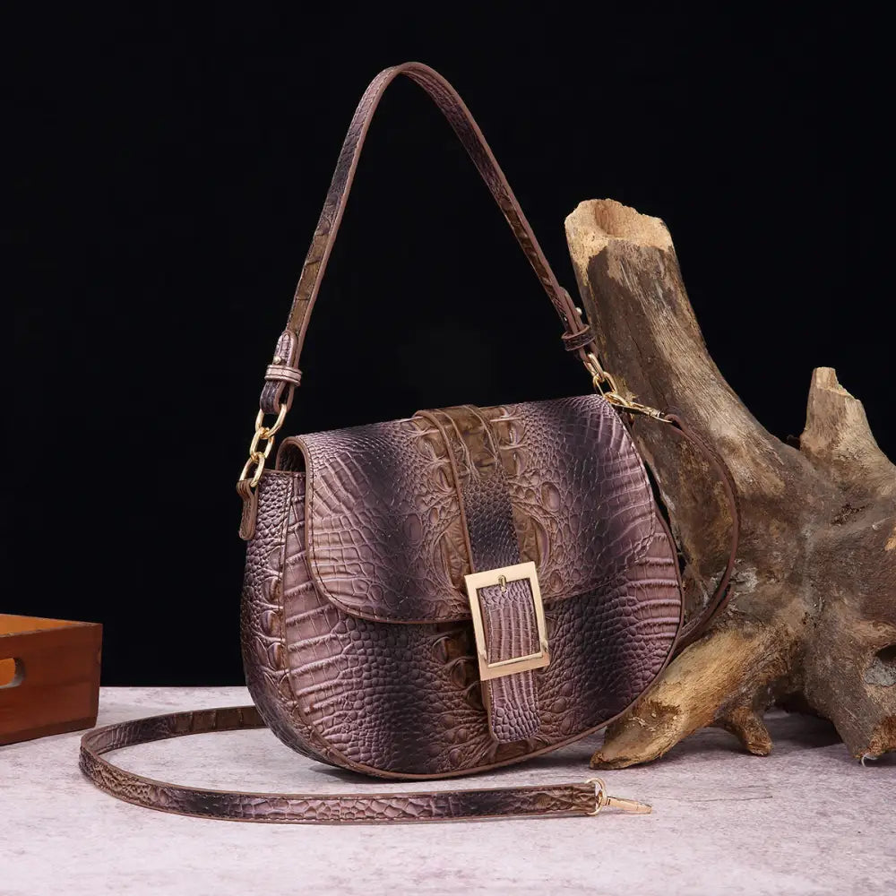 Armpit Chic: Handheld Crossbody Baguette Bag
