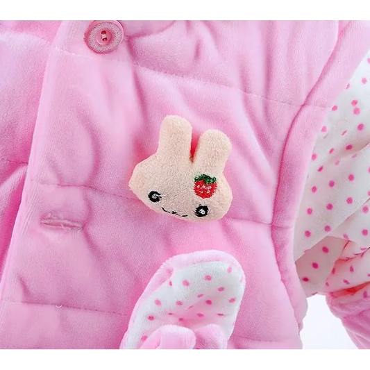 Autumn Whimsy: Cozy Girl’s Seasonal Suit