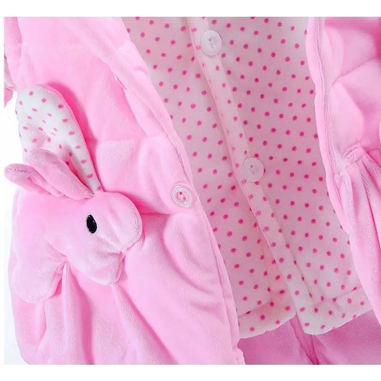 Autumn Whimsy: Cozy Girl’s Seasonal Suit
