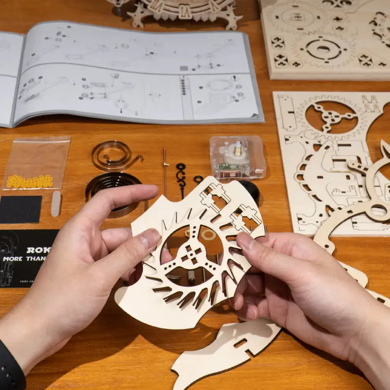 Robotime Wooden Assembly Kit 161 Pieces for Ages 14 and Up