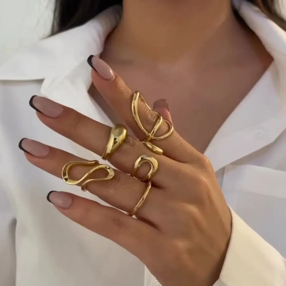 Baroque Blossoms Floral Ring Set