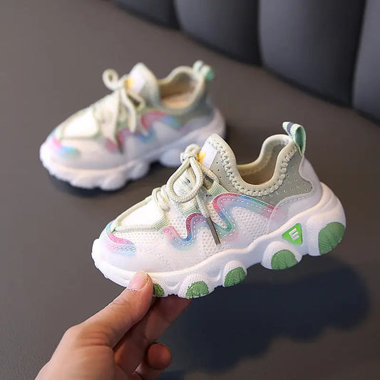 Breezy Bloom: Girls’ Sporty Spring Shoes