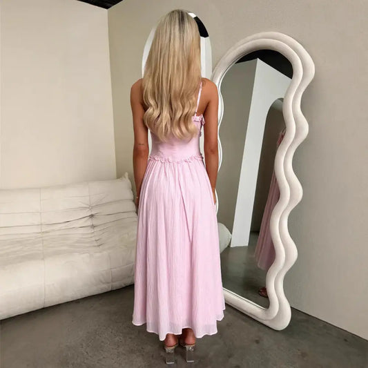 Chic Breeze: Women’s Casual Vacation Dress