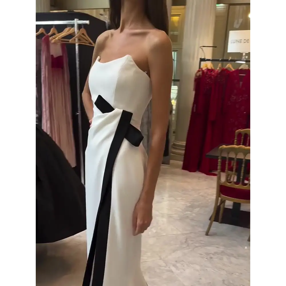 Chic Eclipse Strapless Slit Dress - 4