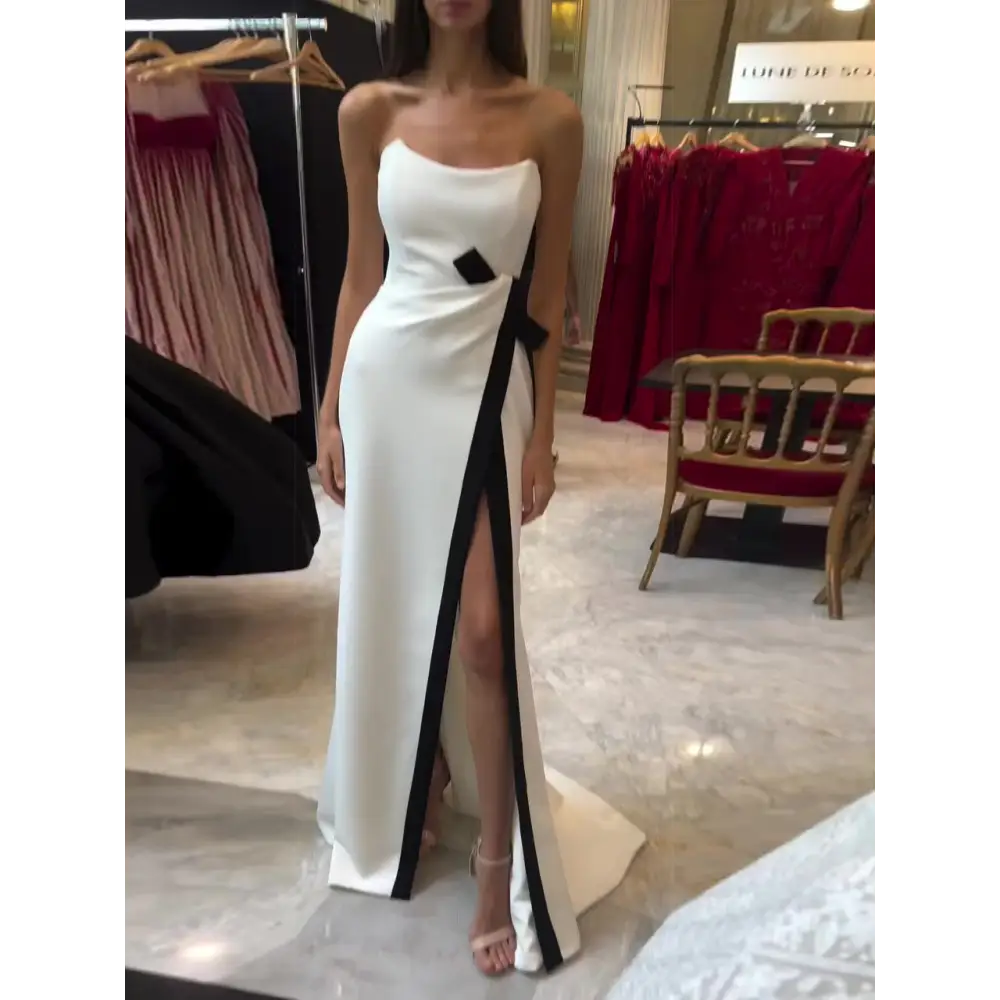 Chic Eclipse Strapless Slit Dress - 4