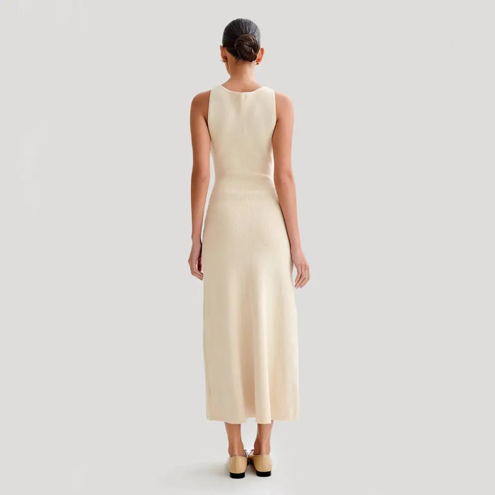 Chic Knit Dress - 4