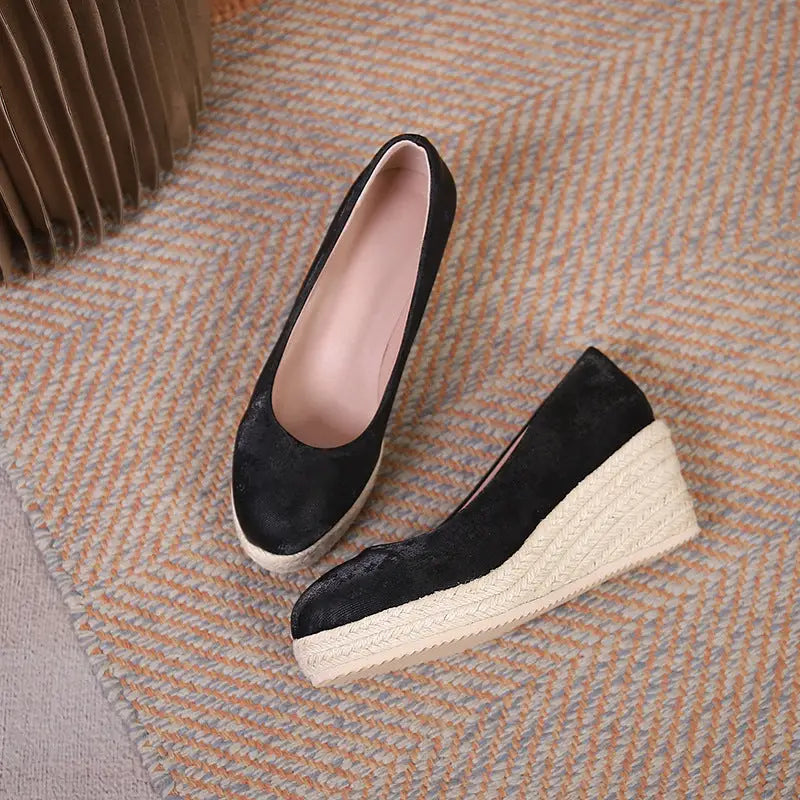 ChicLift: Rope Bottom Wedge High Heel Pumps - Black / 35