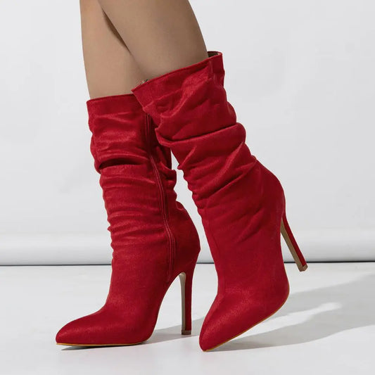 ChicStride: Natural Wrinkle Pointed Toe Boots
