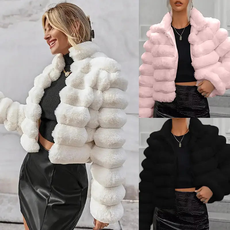 Faux fur cropped jacket.