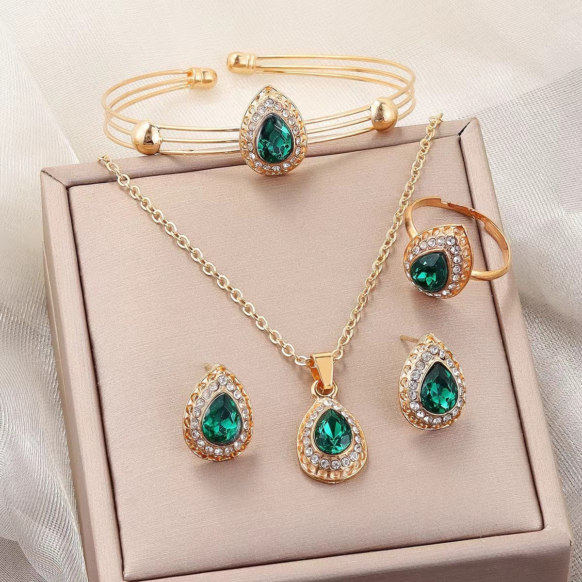 Jewelry Suit Women's Water Drop Gem Series Necklace Earring Ring Bracelet Four-piece Set - LauBelle