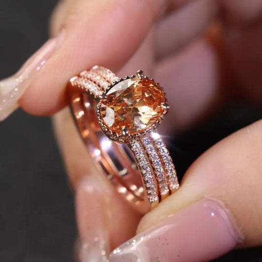 Elegance: Women’s Round Diamond Personality Ring