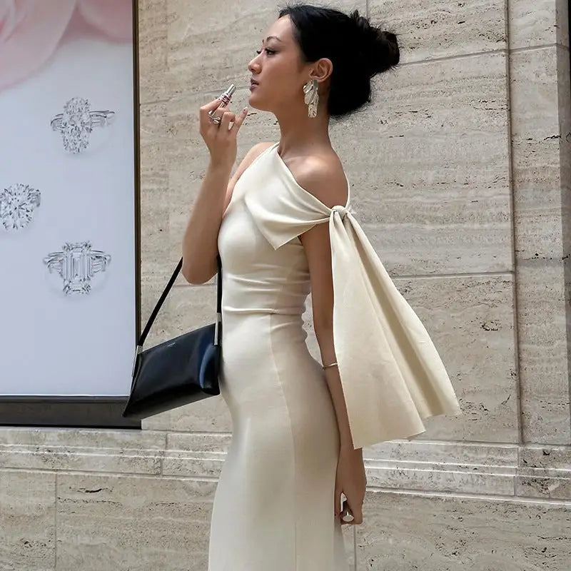 EleganceOne: Ribbon One-Shoulder Evening Dress