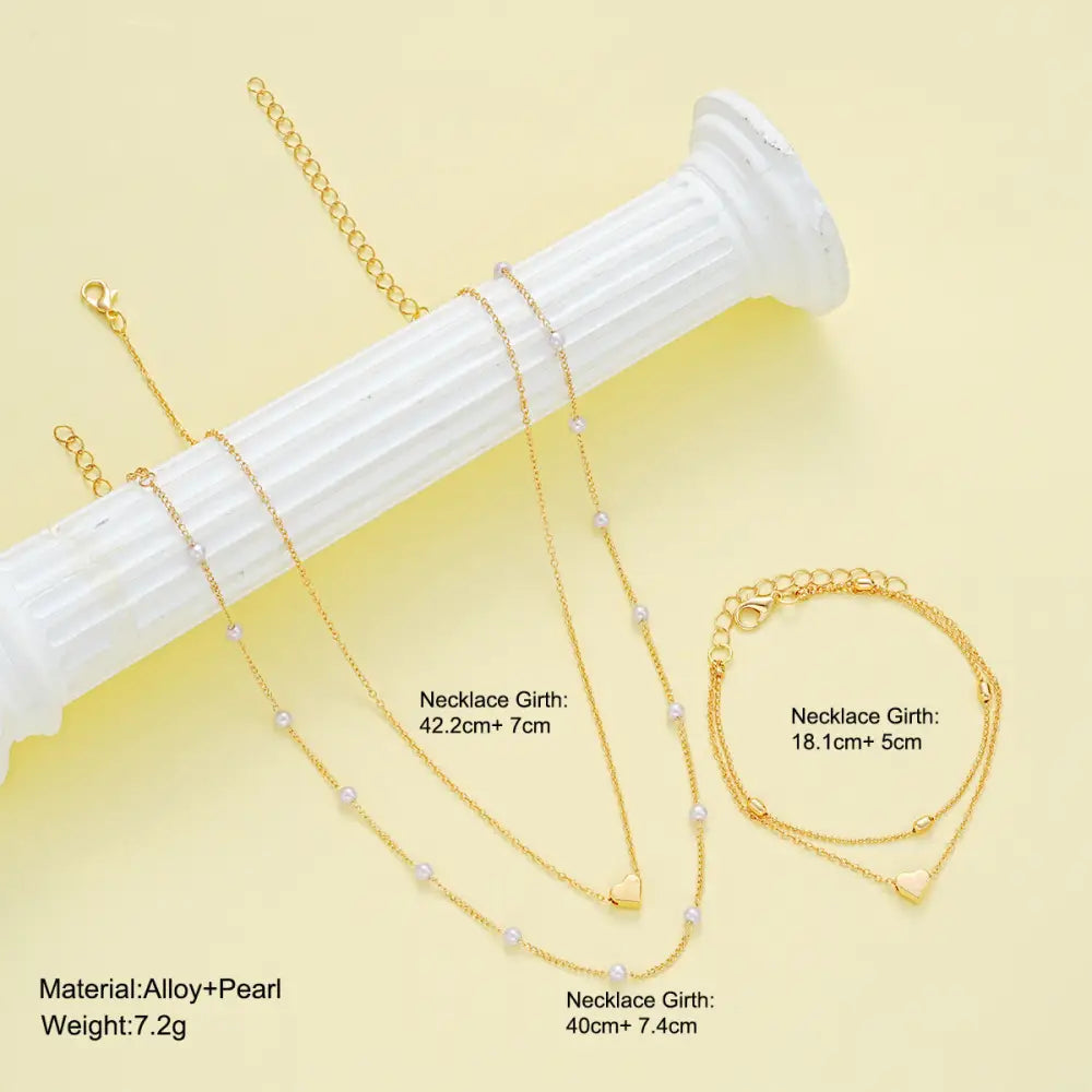 Exquisite Jewelry Set with Elegant Craftsmanship