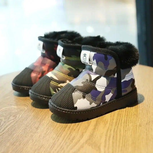 FrostySteps: Cozy Winter Boots for Kids