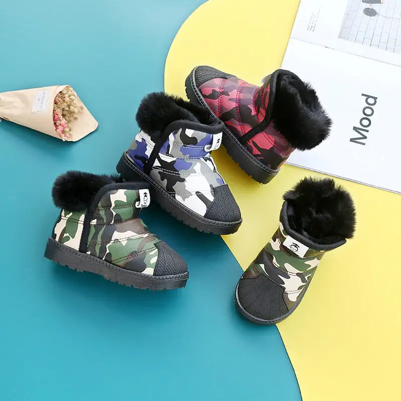 FrostySteps: Cozy Winter Boots for Kids