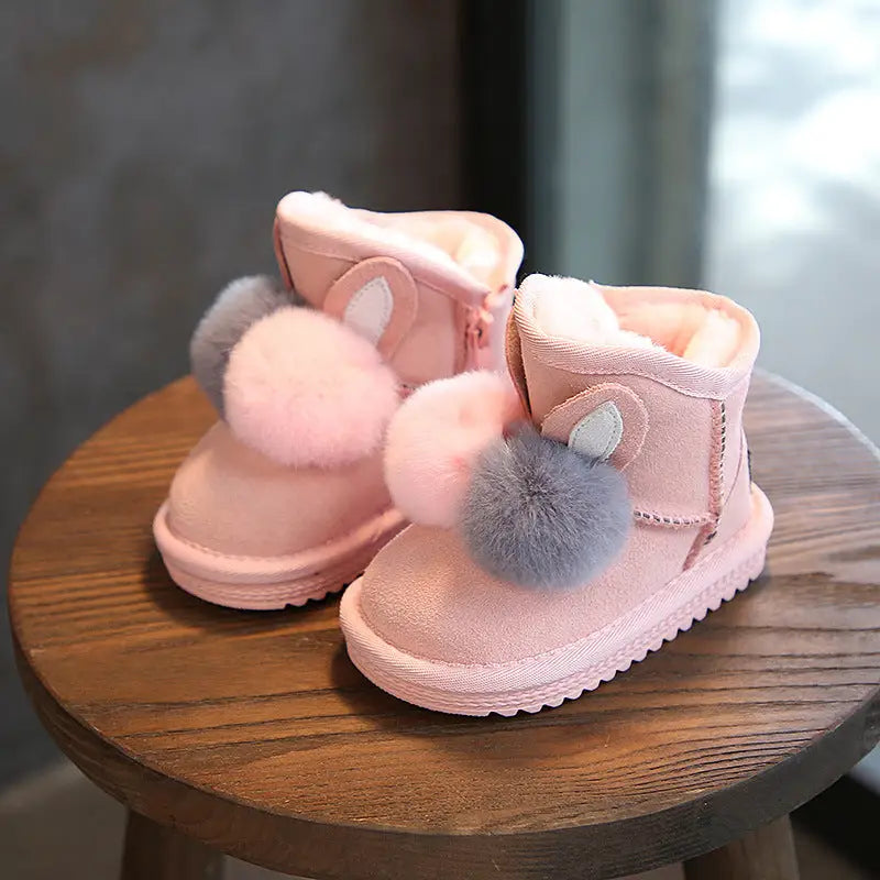 Fuzzy Snow Bunnies - Pink / 26yards