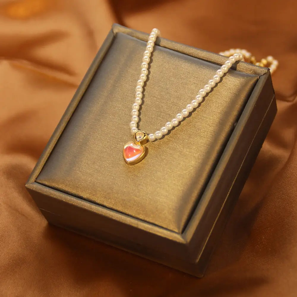 GleamLink: Timeless Clavicle Chain Necklace - QZ1617