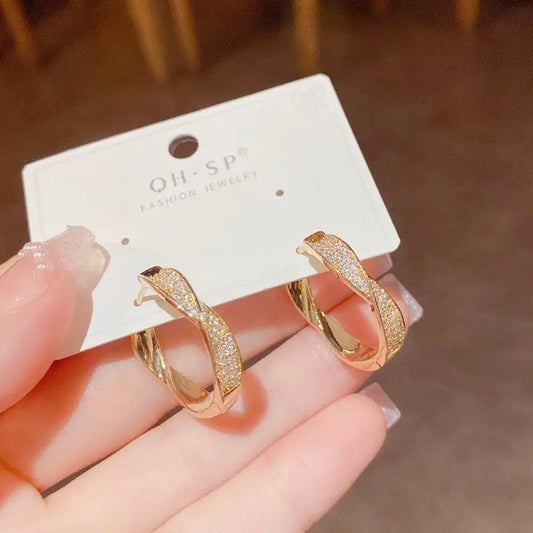 Golden Geo Chic 14K Gold Fashion Ear Clips