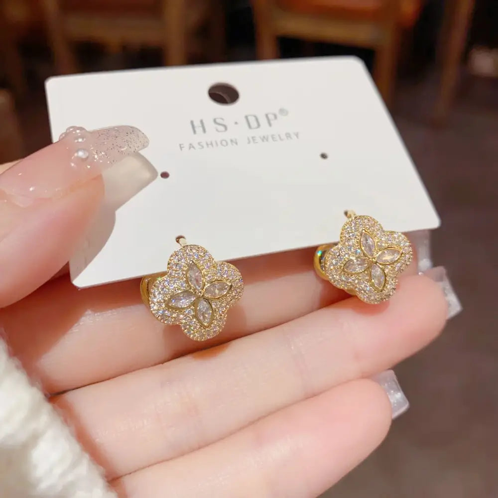 Golden Geo Chic 14K Gold Fashion Ear Clips - No 37