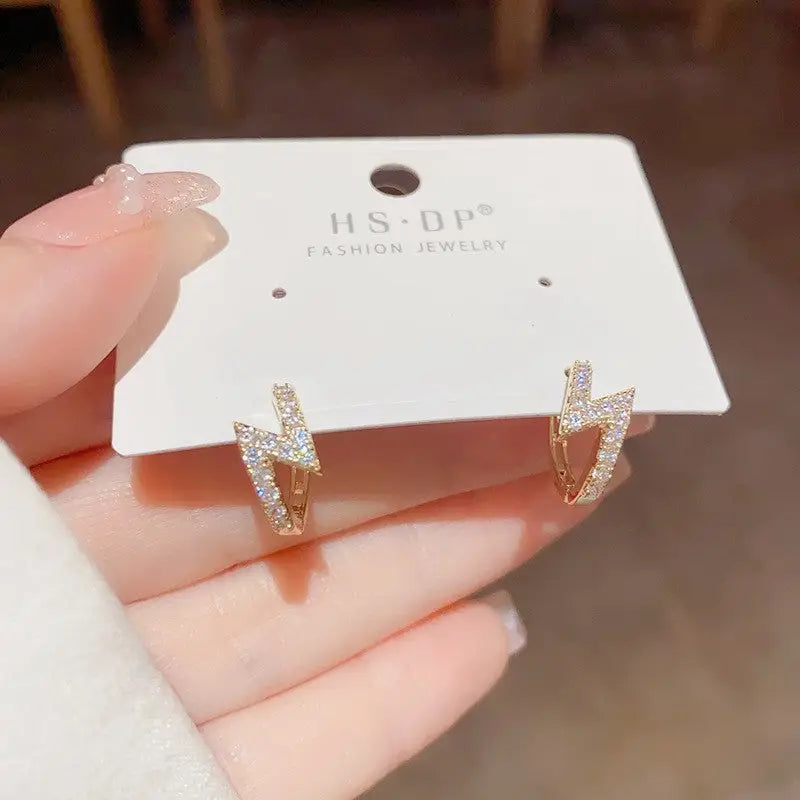 Golden Geo Chic 14K Gold Fashion Ear Clips - No 77