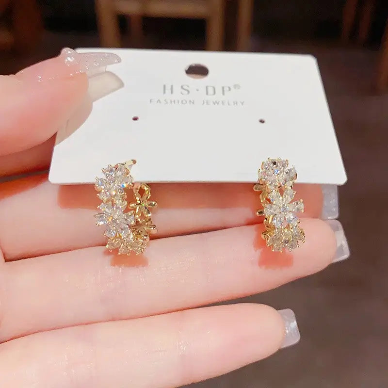 Golden Geo Chic 14K Gold Fashion Ear Clips - No 87