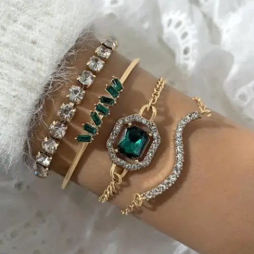 Jade Luxe: Diamond & Jade Bracelet Collection - 25892 gold