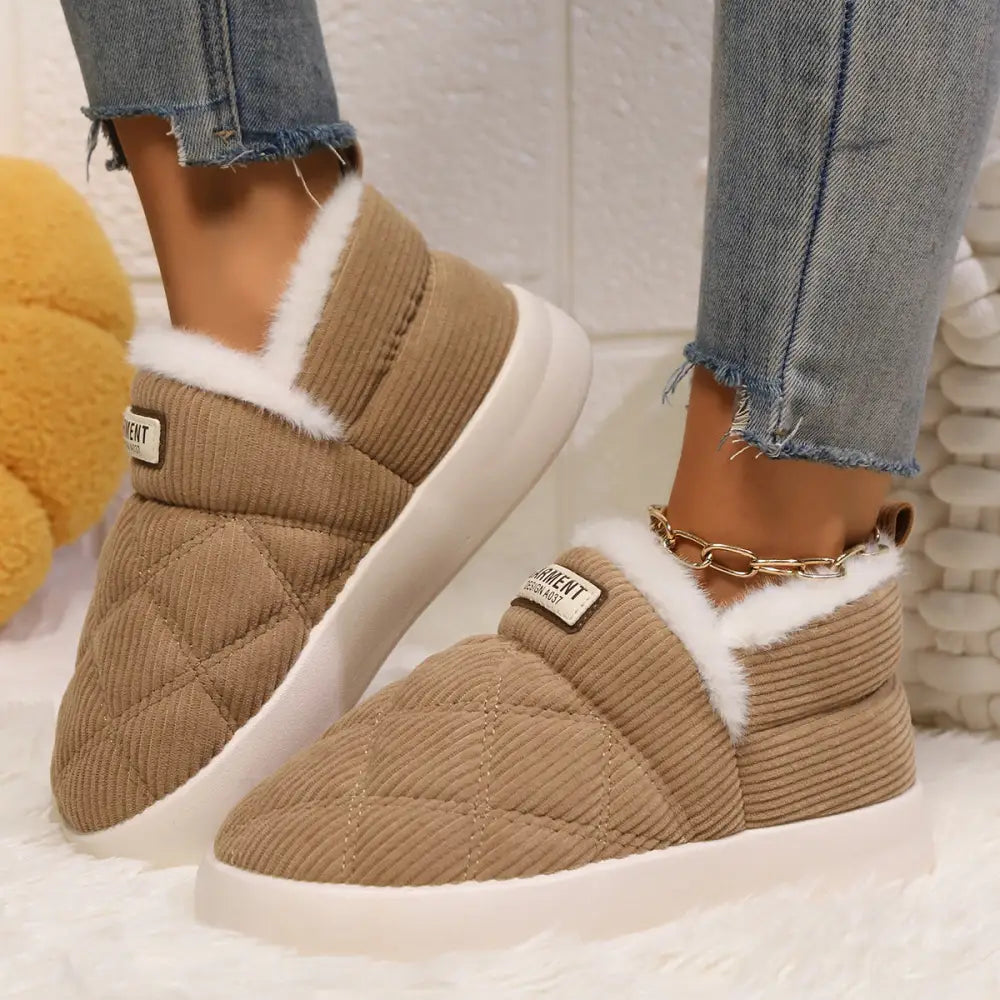 Khaki Low Top Hiking Shoes with Artificial Wool Lining and Rubber Sole