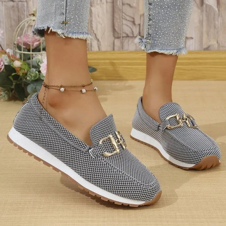 Low Top Solid Color Canvas Shoes with Rubber Sole