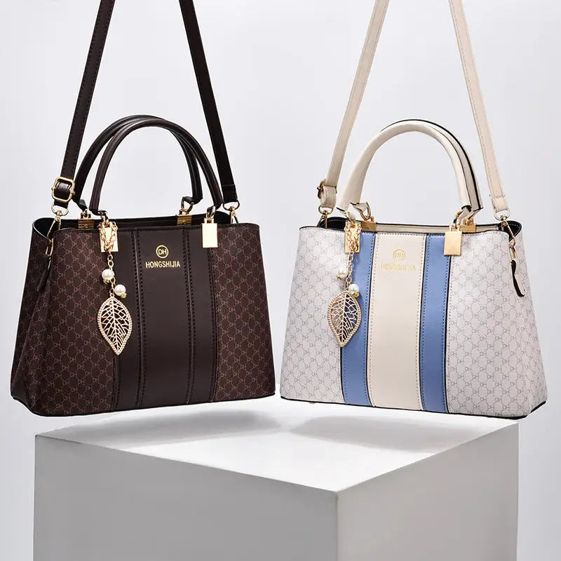 Medium PU Suitcase with Cotton Lining and Outer Slit Pocket