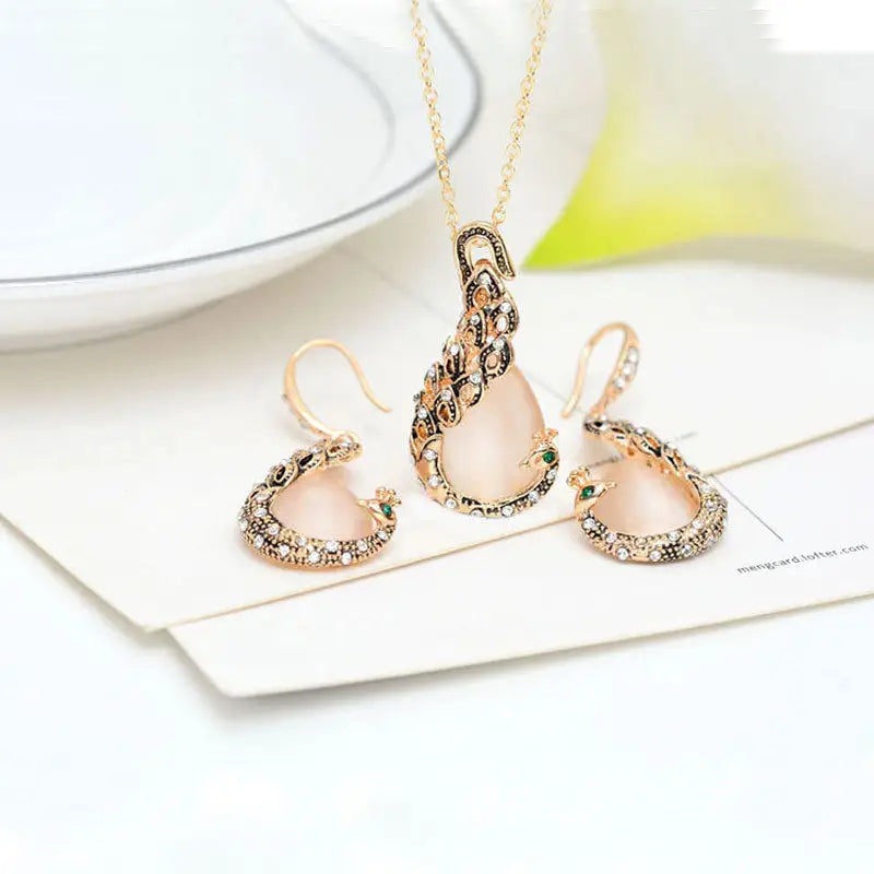 Peacock Gems Bridal Set