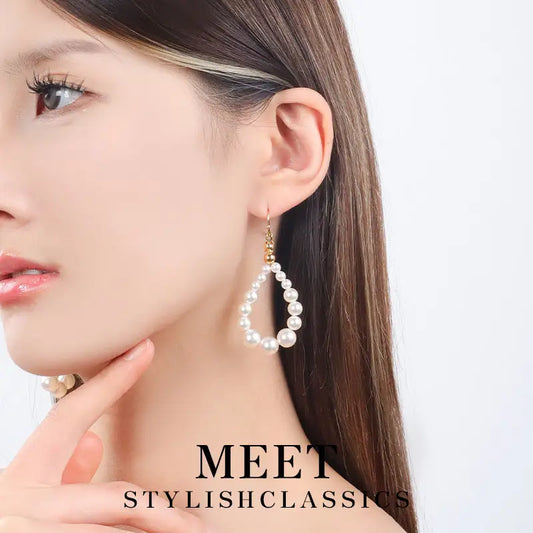 Pearl Chic Stud Earrings - Pearl