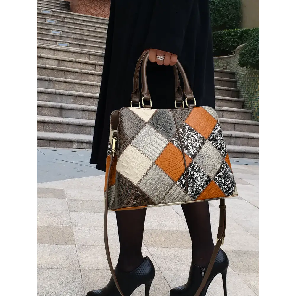 Plaid Lining Polyester Shoulder Bag with Adjustable Strap 36x26x13 cm - Color