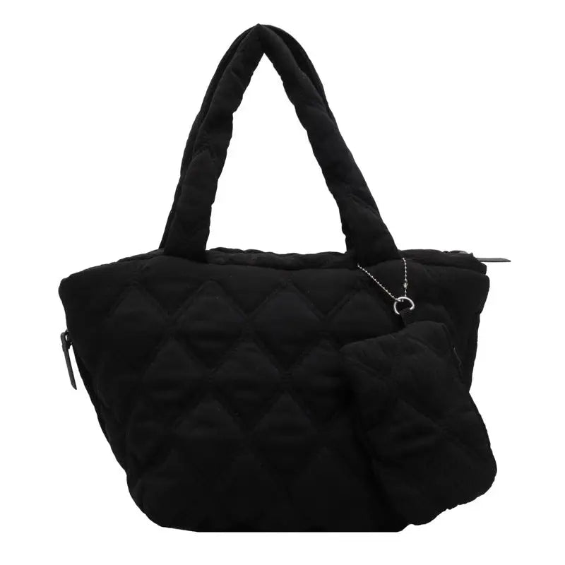 PlaidPerfection: Women’s Diamond Shoulder Bag - Black