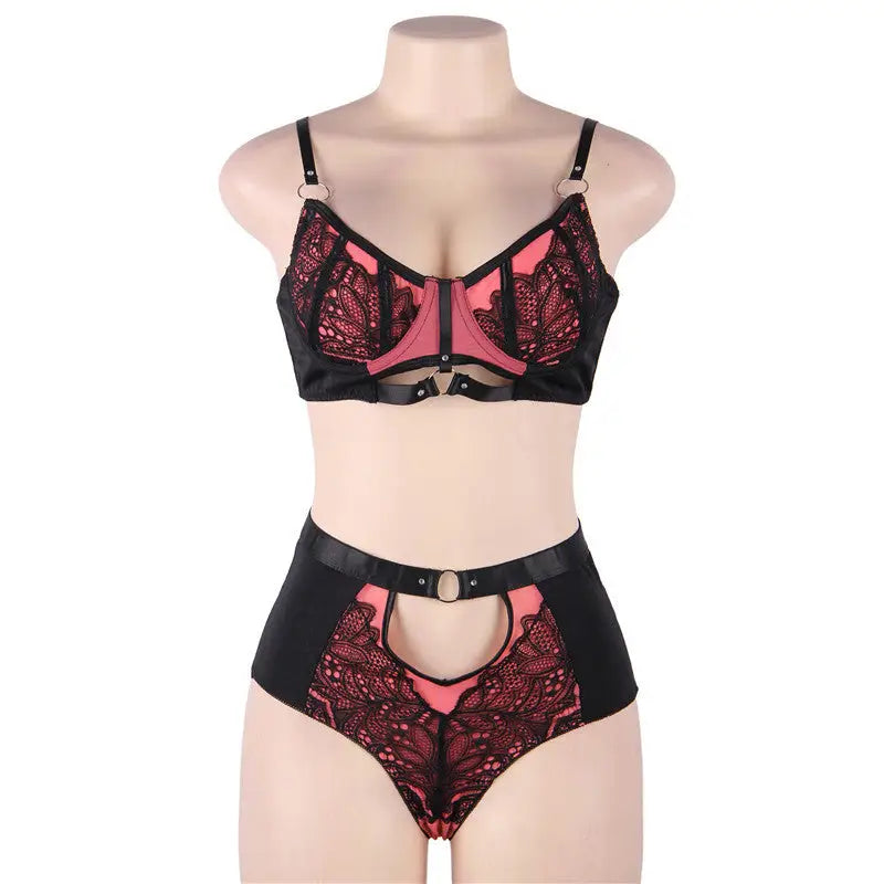 Plus Size Three Point High Waist See-through Underwear Set - Red / M