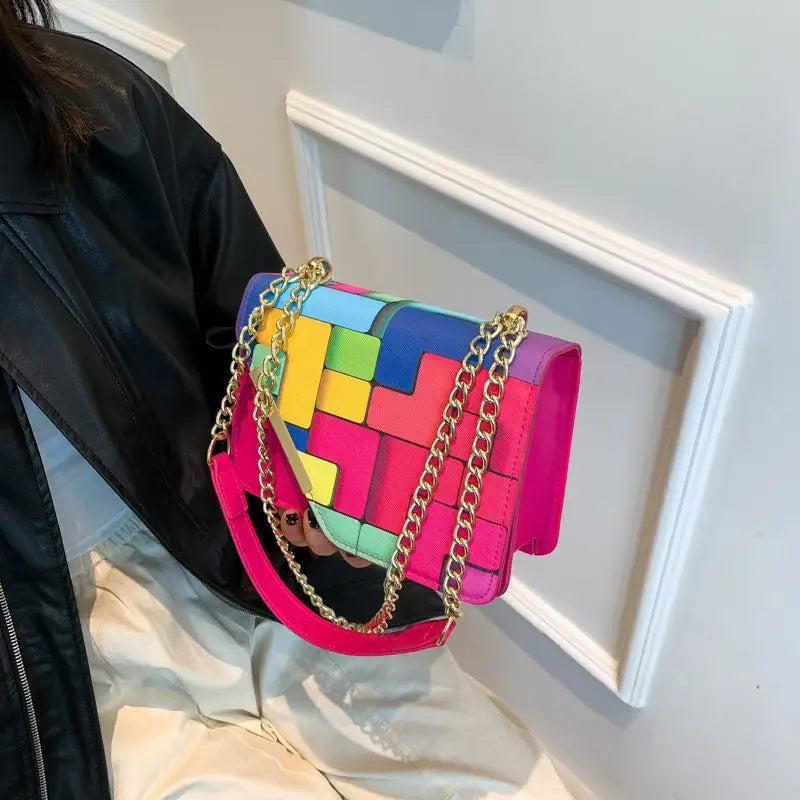 PU Leather Crossbody Bag with Chain and Outer Pocket 20x14x7 cm