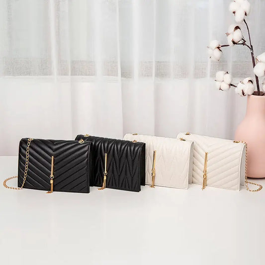 PU Leather Plaid Shoulder Bag Horizontal Square 19.5 x 5 x 13 cm