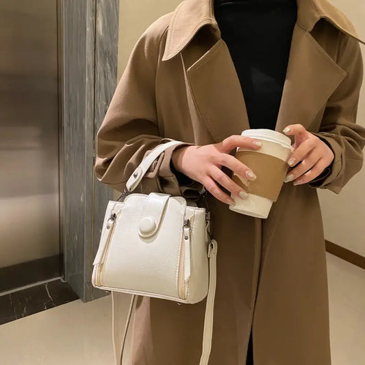 PU Leather Retro Shoulder Handbag with Adjustable Strap