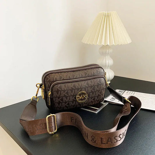 Retro European and American Soft PU Shoulder Bag with Sandwich Pocket