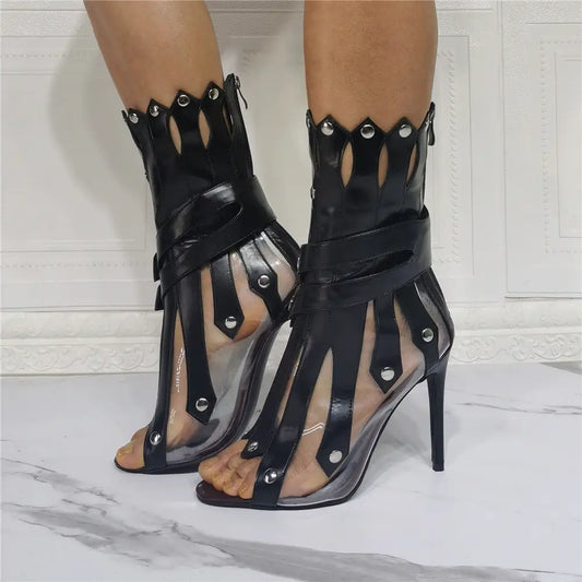 Roman Glam Heels: Effortless Elegance