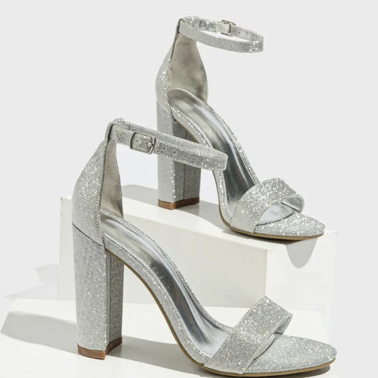 Silver and Gold Low Heel Buckle Shoes with Rubber Sole