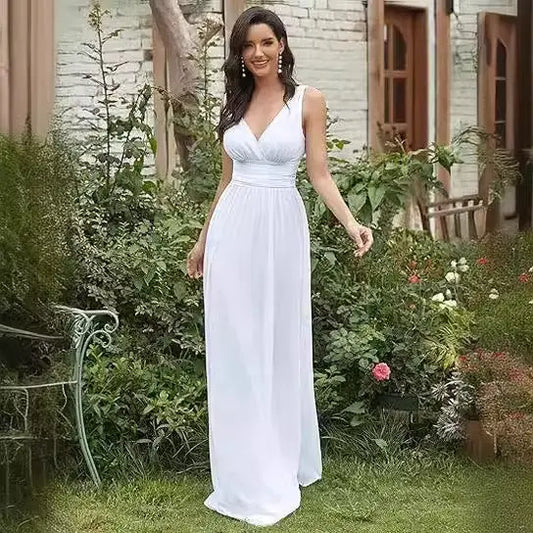 Sleeveless Polyester Wedding Skirt for Women in Multiple Sizes