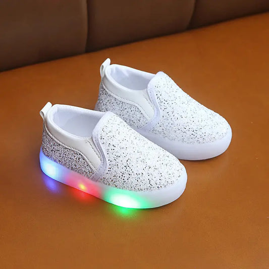 SparkleKicks - White / 21
