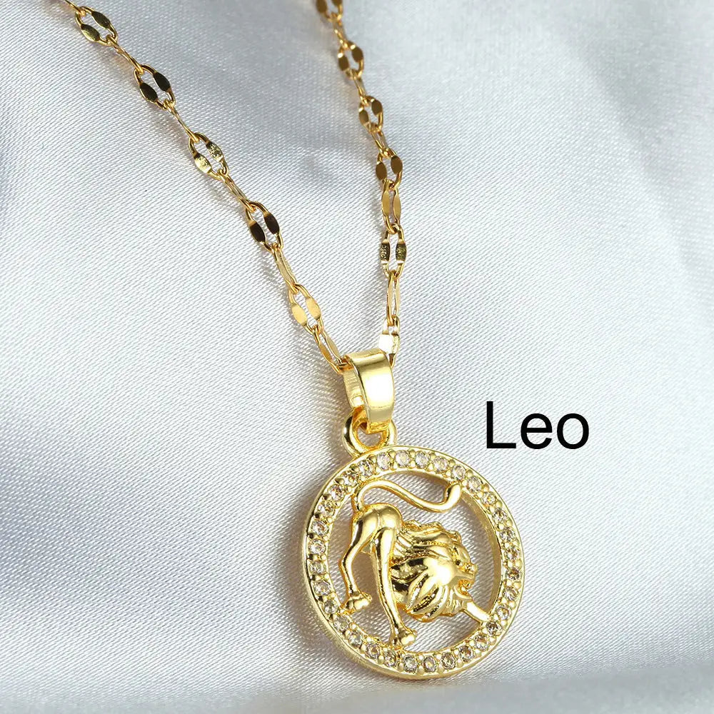Stellar Pendant Necklace with Star Design - Leo / Gold