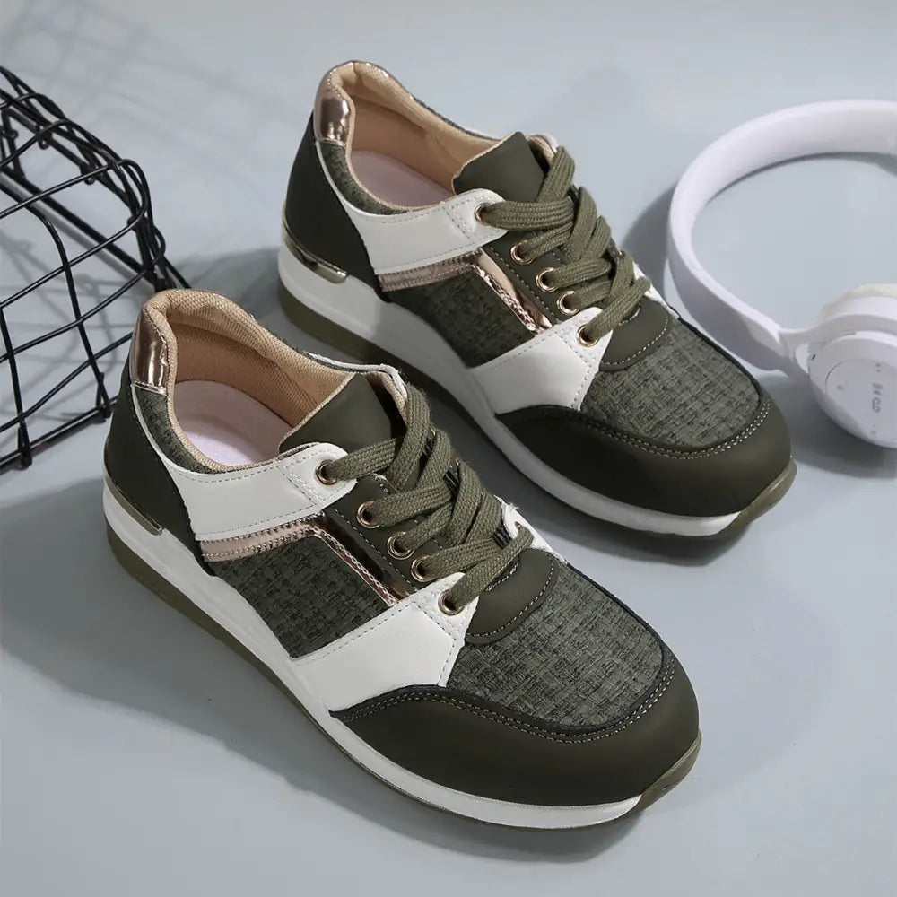 Stride Chic: Women’s Colorblock Lace-Up Sneakers - 4
