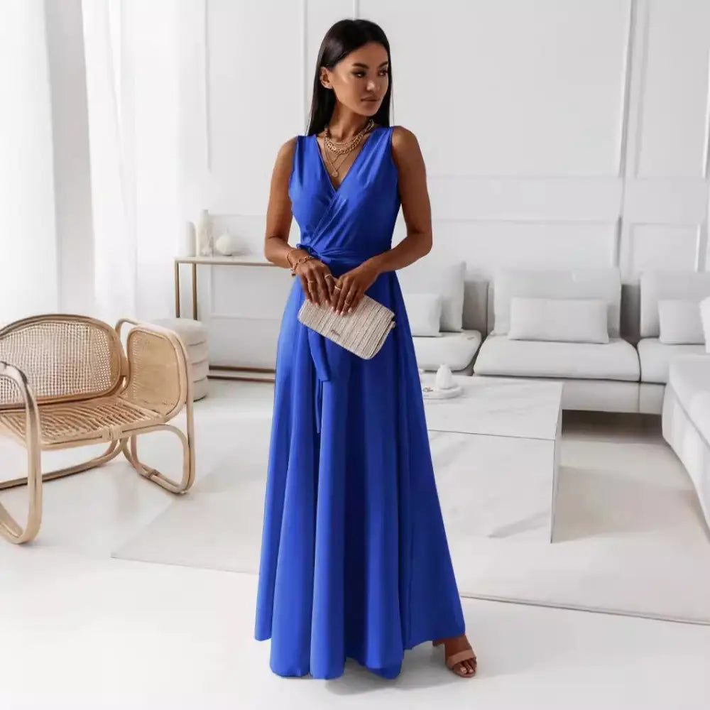 Summer Chic V-Neck Maxi Dress