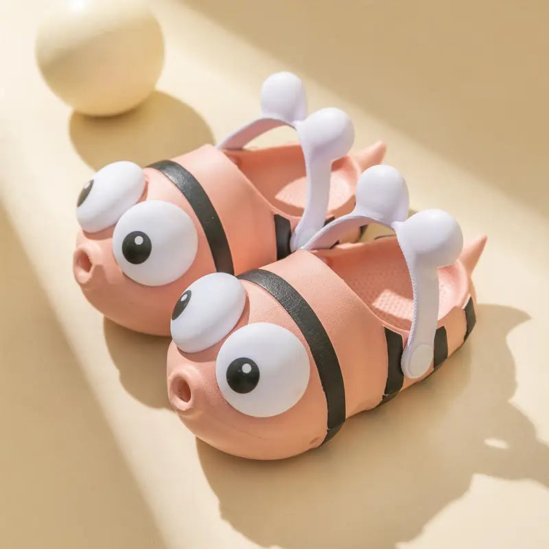 SunnyToes: Adorable Cartoon Baby Slippers - Pink / 14cm