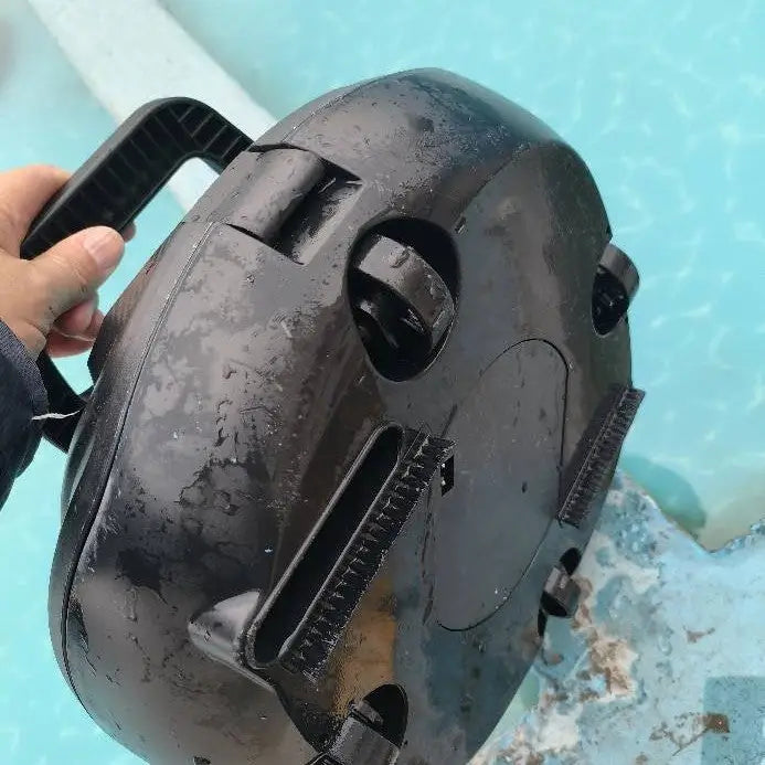 Swimming Pool Vacuum Cleaner Robot for Efficient Pool Cleaning