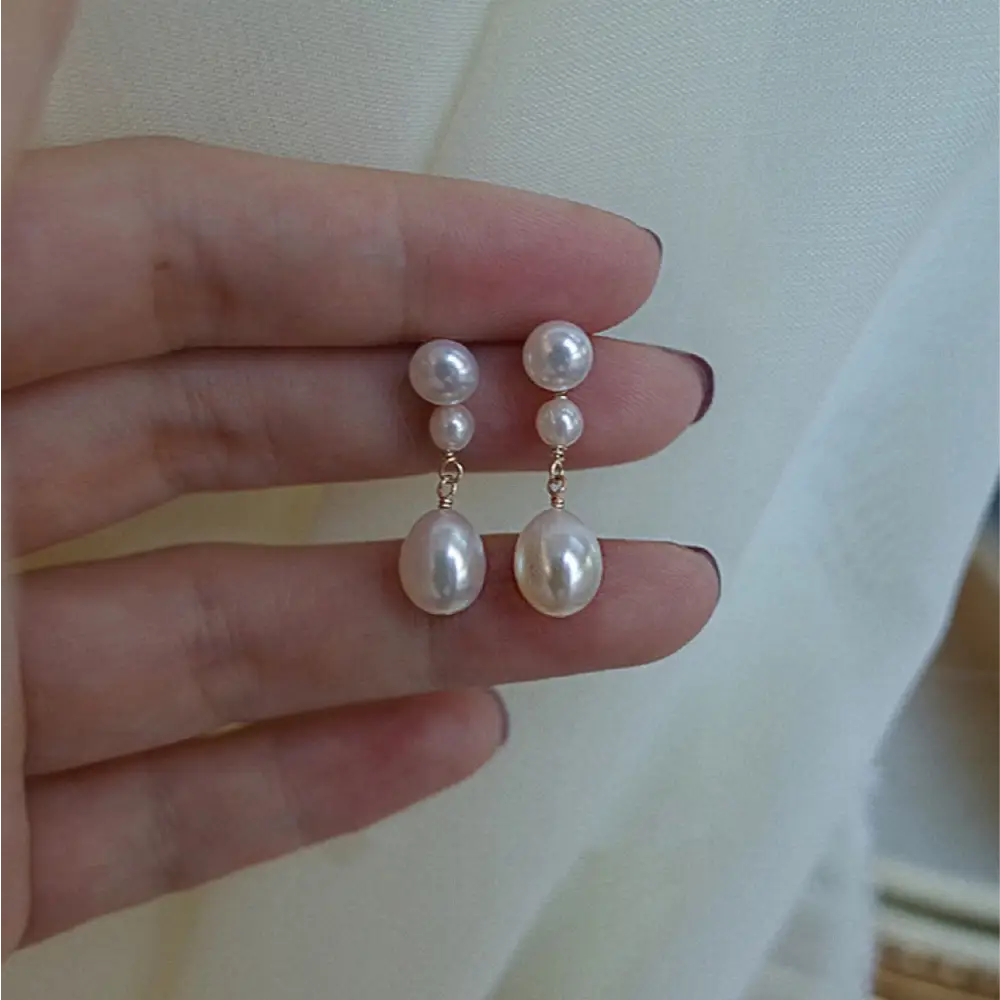 Temperance Pearl Earrings