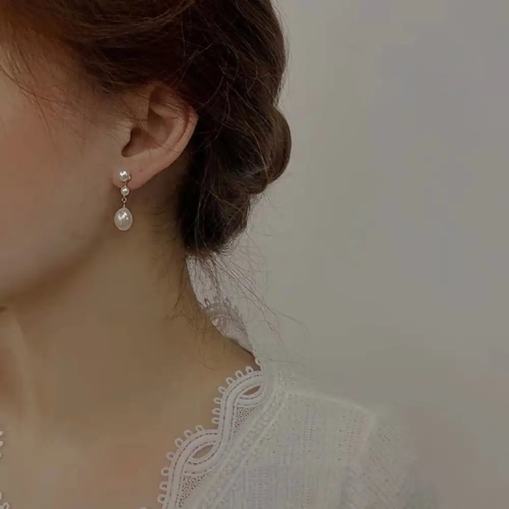 Temperance Pearl Earrings