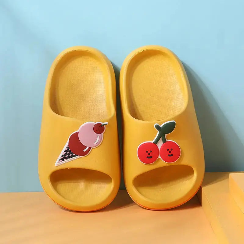 TinyToes ComfyGrip Slippers - Yellow / 15cm